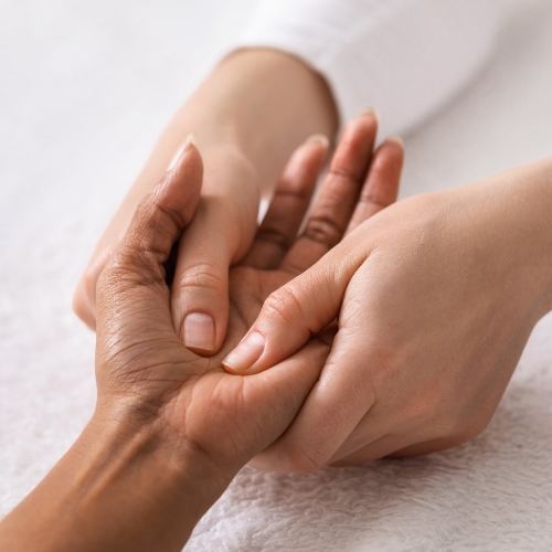 hand-pain-relief-zenlife-physiotherapy-and-wellness-calgary-ab